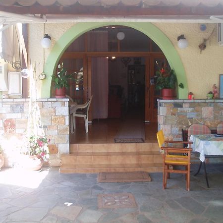 Haravgi Hotel Patitírion Zewnętrze zdjęcie