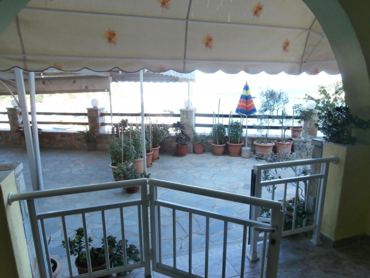 Haravgi Hotel Patitírion Zewnętrze zdjęcie