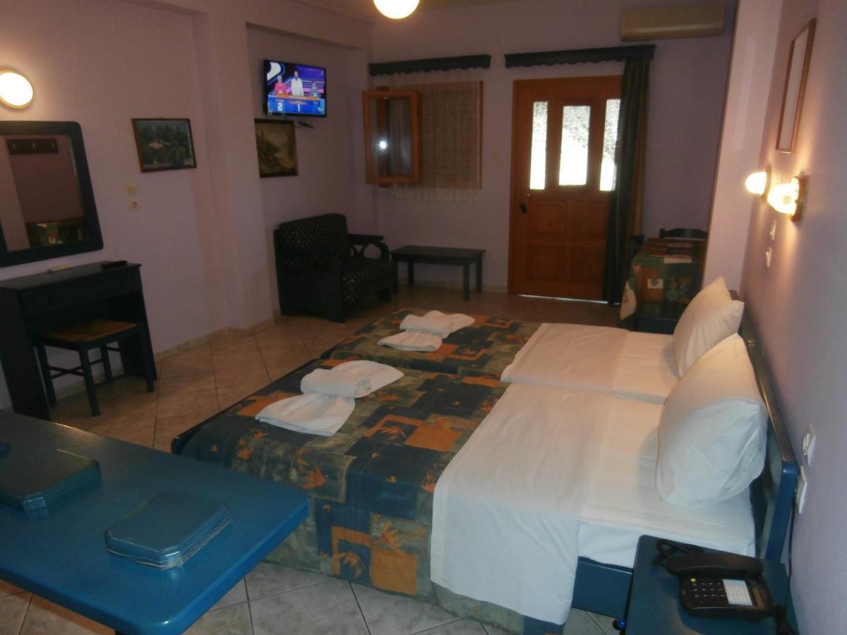 Haravgi Hotel Patitírion Zewnętrze zdjęcie