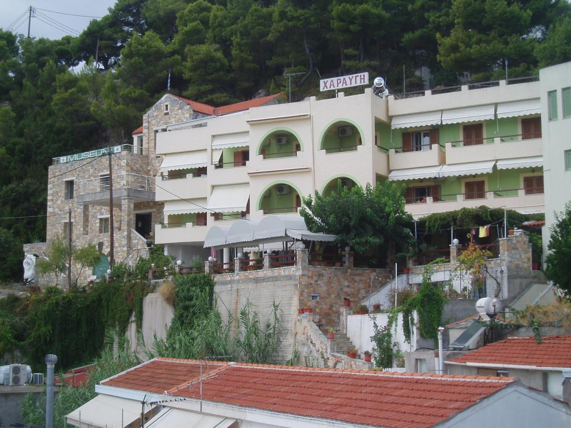 Haravgi Hotel Patitírion Zewnętrze zdjęcie