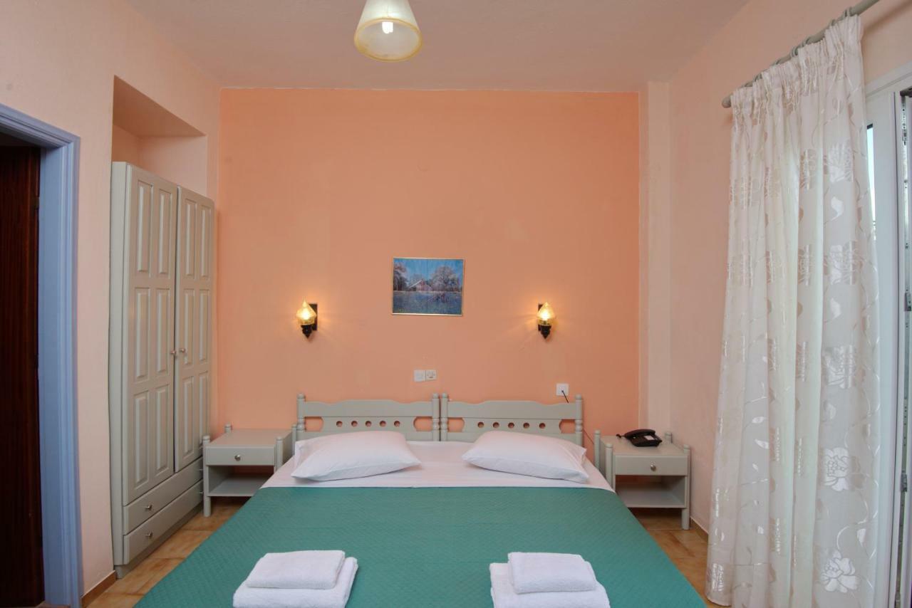 Haravgi Hotel Patitírion Zewnętrze zdjęcie